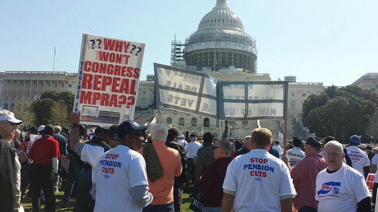 4.14.16 Pension Rally photo